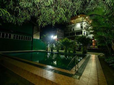 Delma Mount View Hotel Kandy Esterno foto